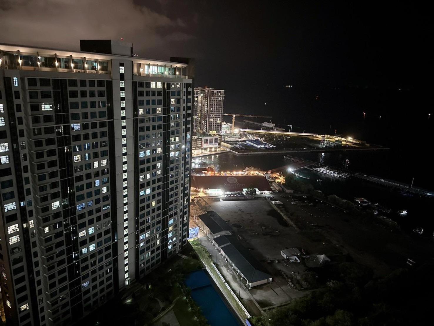 Ferienwohnung Sunset View Jesselton Quay Near Jesselton Point Near Suria Sabah Near Gaya Street Kota Kinabalu Exterior foto